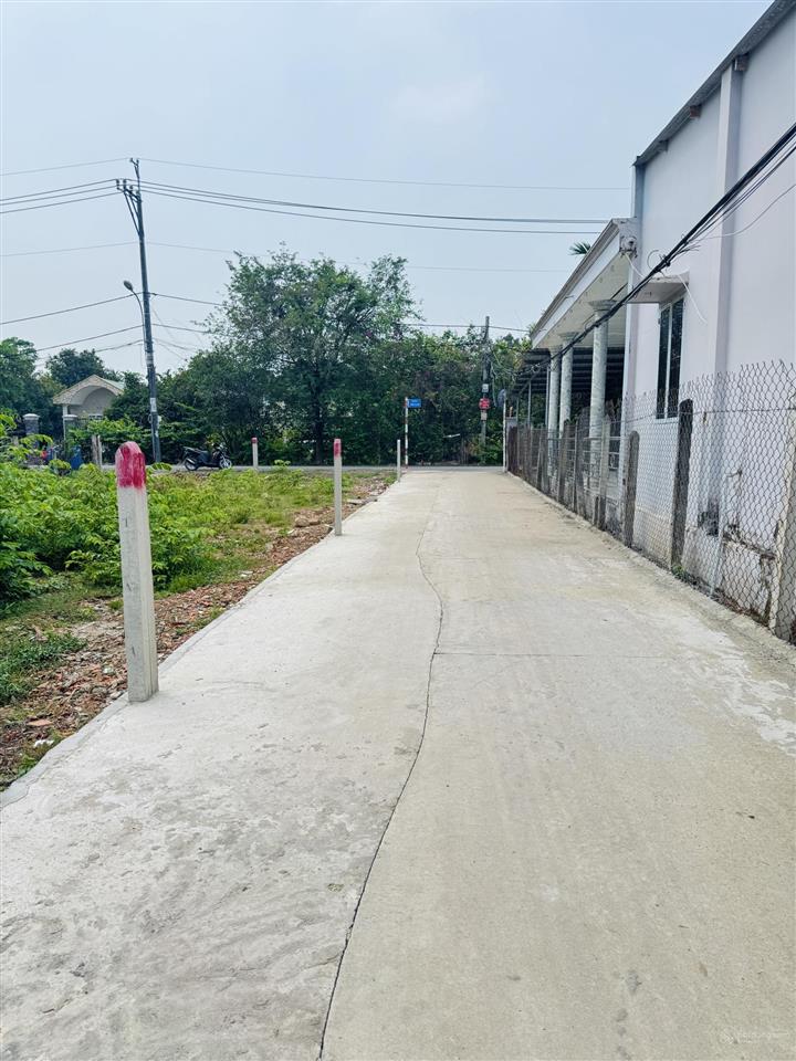Cần bán lô đất thổ cư 80m2(6.5x12) xã hoà phúcủ chi, sát bên kcn đông nam, cách tỉnh lộ 8 300m