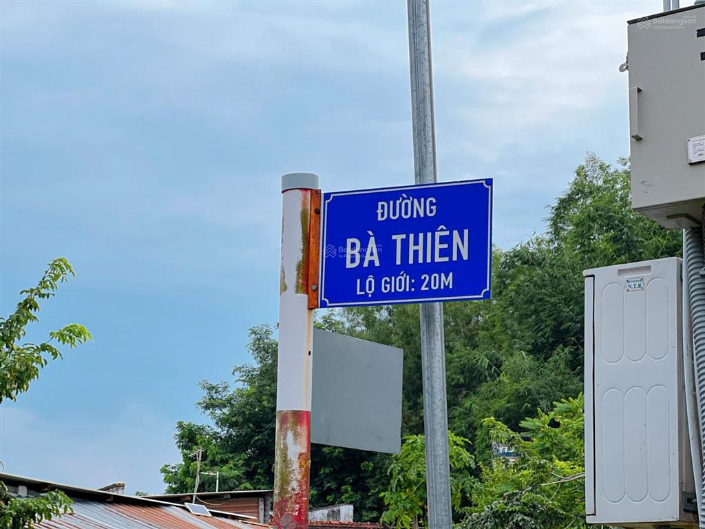 Chính chủ cần bán lô đất thổ cư 99m2 xã nhuận đứccủ chi giá 950tr, shr