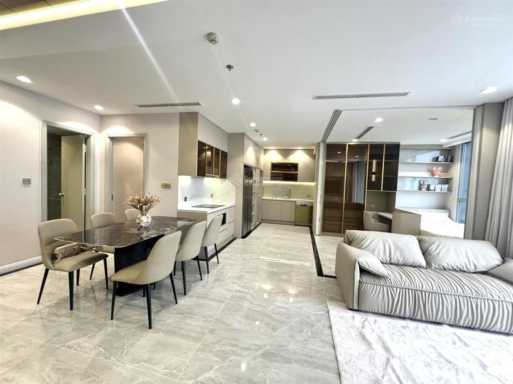 Chuyên 98% giỏ hàng bán vinhomes tân cảng rẻ nhất từ 1pn=6 tỷ, 2pn=8.5 tỷ, 3pn=14 tỷ, 4pn=18 tỷ