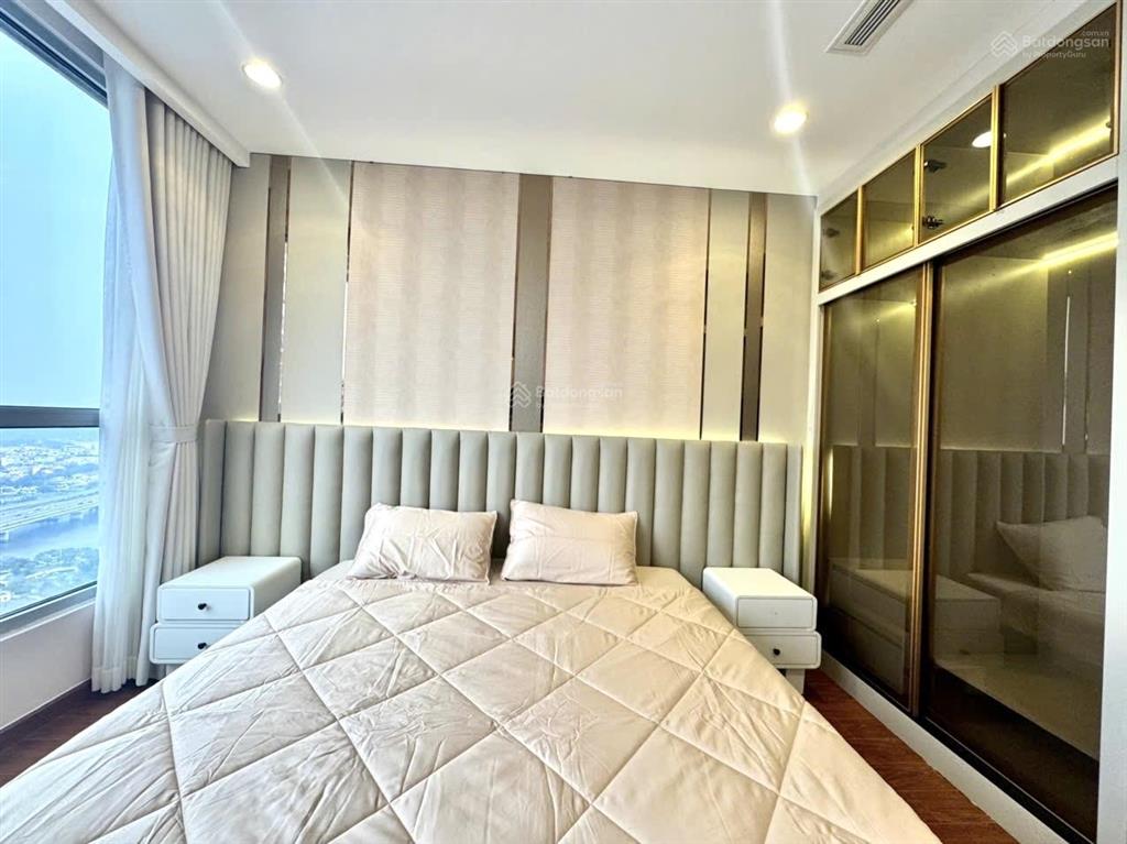 Chuyên 98% giỏ hàng bán vinhomes tân cảng rẻ nhất từ 1pn=6 tỷ, 2pn=8.5 tỷ, 3pn=14 tỷ, 4pn=18 tỷ