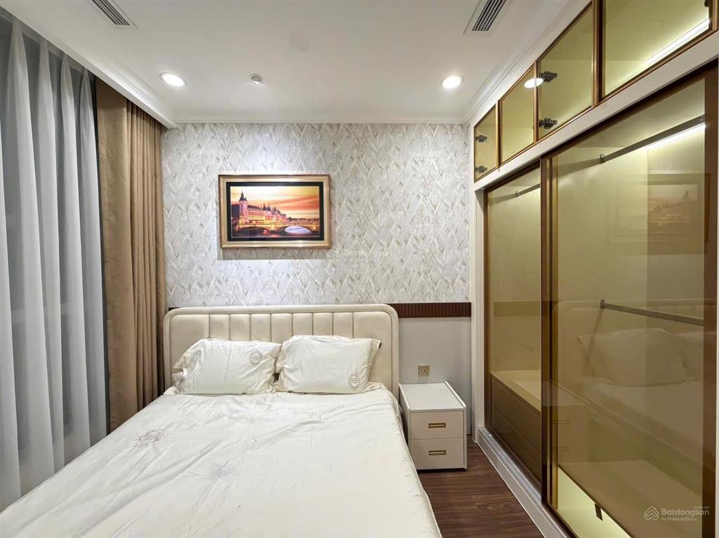 Siêu hot bán căn hộ 2pn tại vinhomes central park, 8,6 tỷ, 82m2 . 0936 021 ***