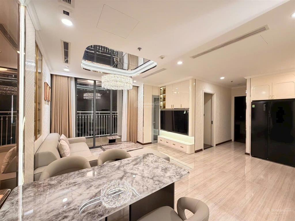 Siêu hot bán căn hộ 2pn tại vinhomes central park, 8,6 tỷ, 82m2 . 0936 021 ***