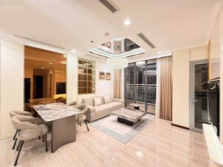 Siêu hot bán căn hộ 2pn tại vinhomes central park, 8,6 tỷ, 82m2 . 0936 021 ***