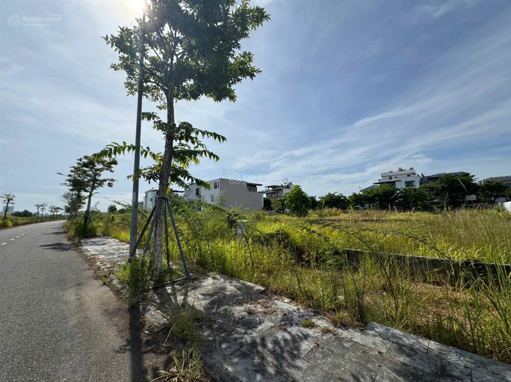 Đẳng cấp giới tinh hoa  lô đất biệt thự trực diện sông hàn & toà tháp 69 tầng  tầm view vĩnh viễn