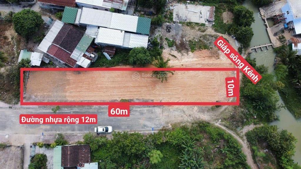 Cho thuê mặt bằng diện tích lớn, đường nhựa gần nha trang