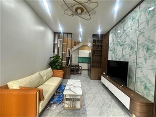 Cần bán gấp  rẻ hơn thị trường 300 triệu nhà dt38m2 x 5 tầng thạch bàn  long biên  chỉ 6,69 tỷ
