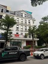 Bán shophouse  mặt phố đinh núp  cg  vỉa hè rộng  dòng tiền sẵn  dt 117m2 x 5 tầng mt 6m
