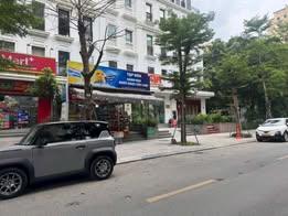 Bán shophouse  mặt phố đinh núp  cg  vỉa hè rộng  dòng tiền sẵn  dt 117m2 x 5 tầng mt 6m