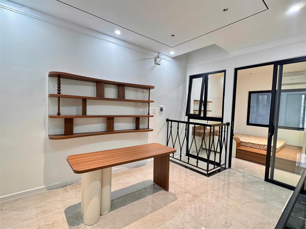 Bán nhà 3 tầng xây mới 100% khu biển nguyễn tất thành