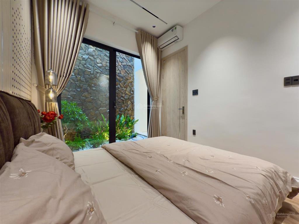 Bán nhà 3 tầng kiệt ô tô đậu trong tô hiệu, thiết kế sân vườn thoáng mát