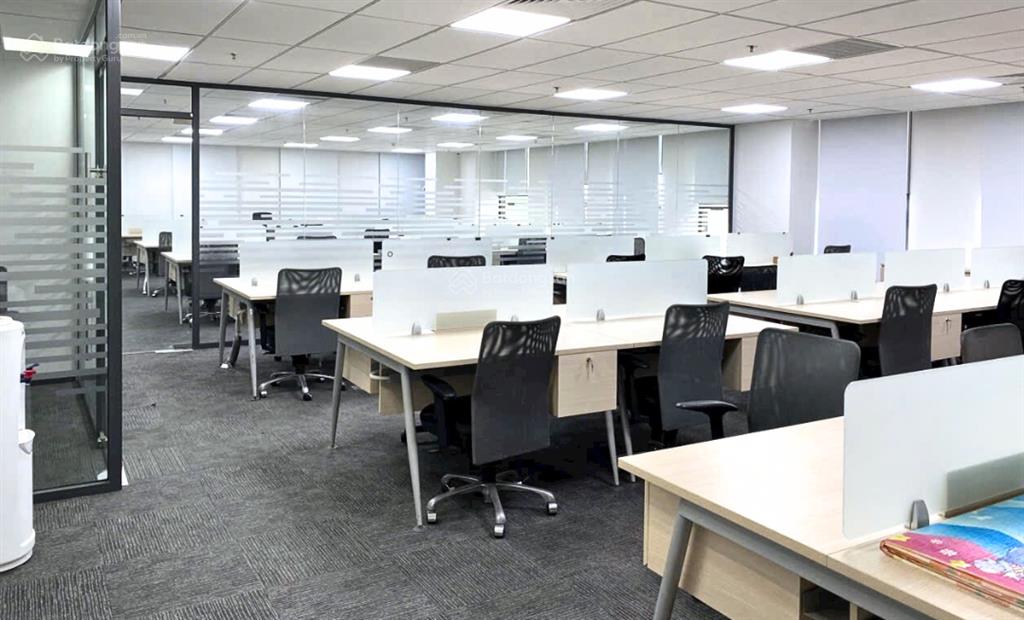 550m2 cắt lẻ cho thuê 300 nghìn/m2/th, đã setup nội thất tại tòa ocean park đào duy anh