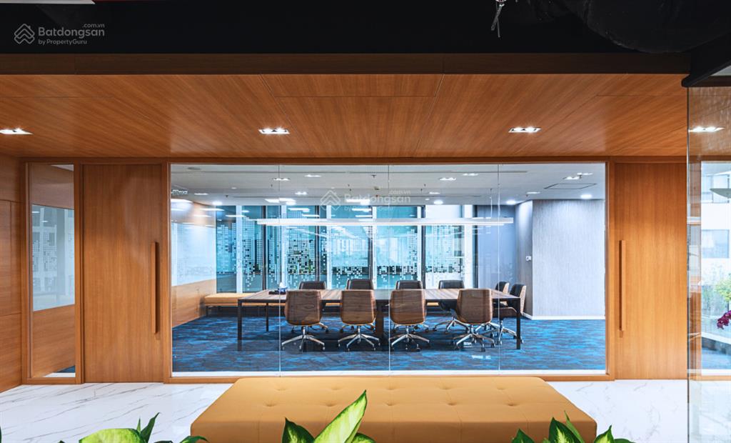 550m² có cắt nhỏ giá 265 nghìn/m2/th sẵn nội thất tại ngoại giao đoàn view công viên