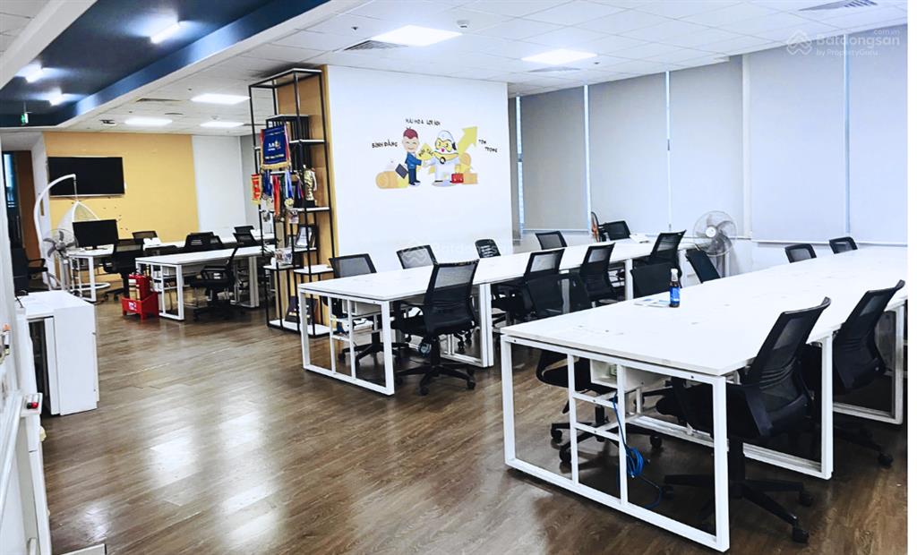 500m2 cắt từ 100m² giá 250k/m sẵn nội thất tại mặt phố liễu giai ba đình