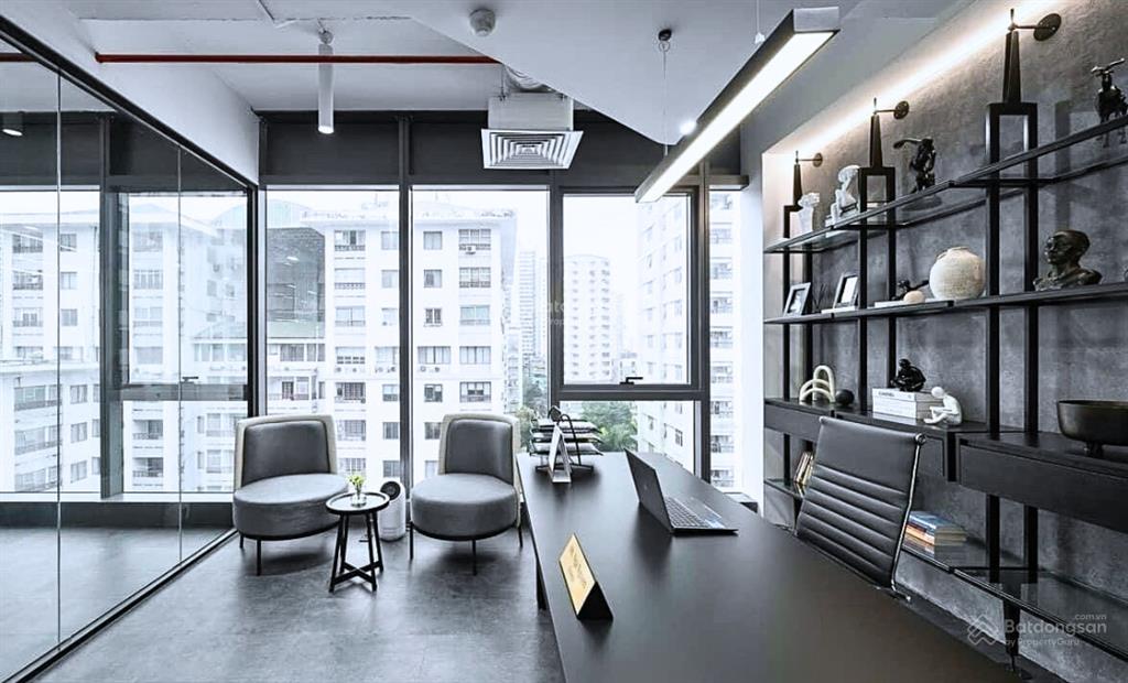 550m2 cắt nhỏ từ 100m giá 350k/m2/th, setup sẵn nội thất như hình tại ford thăng long láng hạ