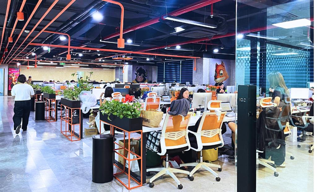 500m2 cắt nhỏ từ 100m2 full nội thất giá 280k/m2/th tại số 219 trung kính