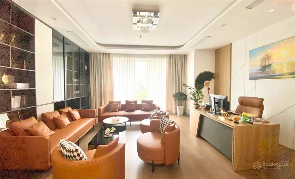 550m² cắt nhỏ từ 100m² giá 300k/m2/th, sẵn nội thất handico tower phạm hùng