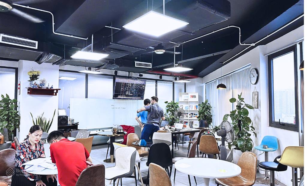 550m2 cắt nhỏ từ 100m2 cho thuê giá 265k/m2/th có sẵn nội thất tại viwaseen tower tố hữu