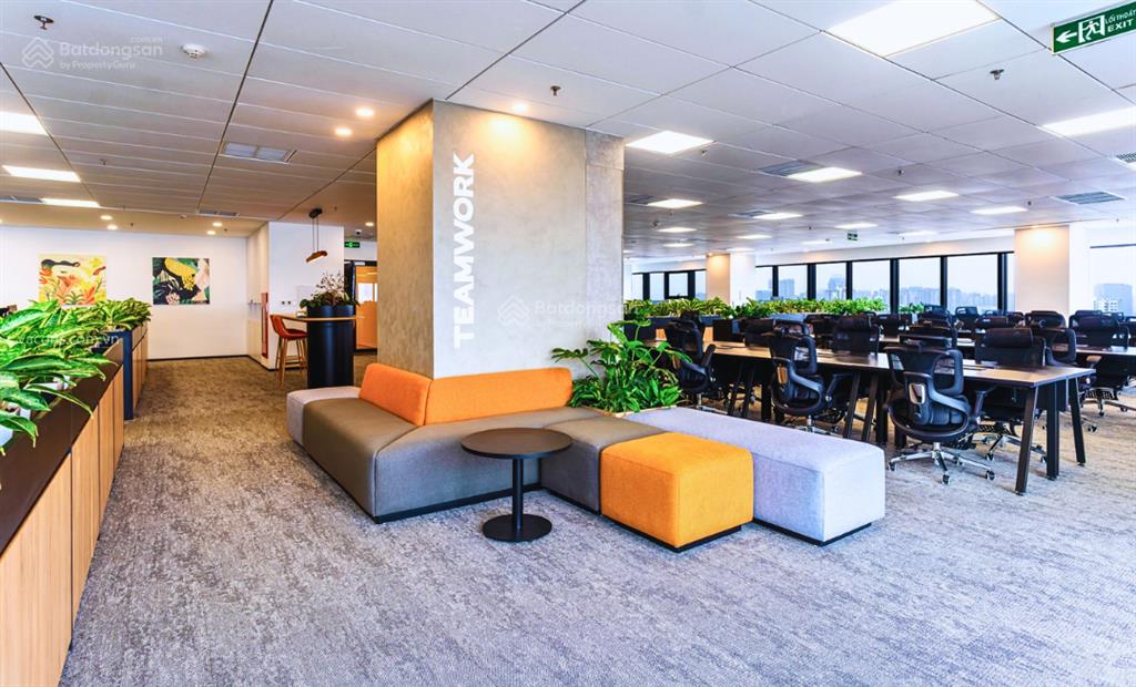500m2 cắt từ 100m cho thuê, giá 320k/m2/th, đã setup nội thất tại hud tower lê văn lương