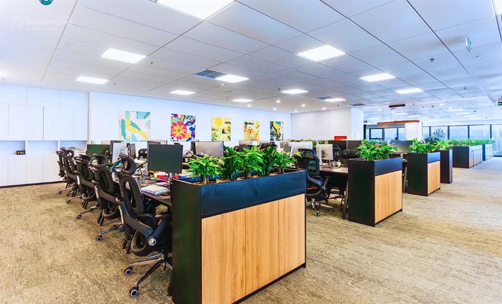 500m2 cắt từ 100m cho thuê, giá 320k/m2/th, đã setup nội thất tại hud tower lê văn lương