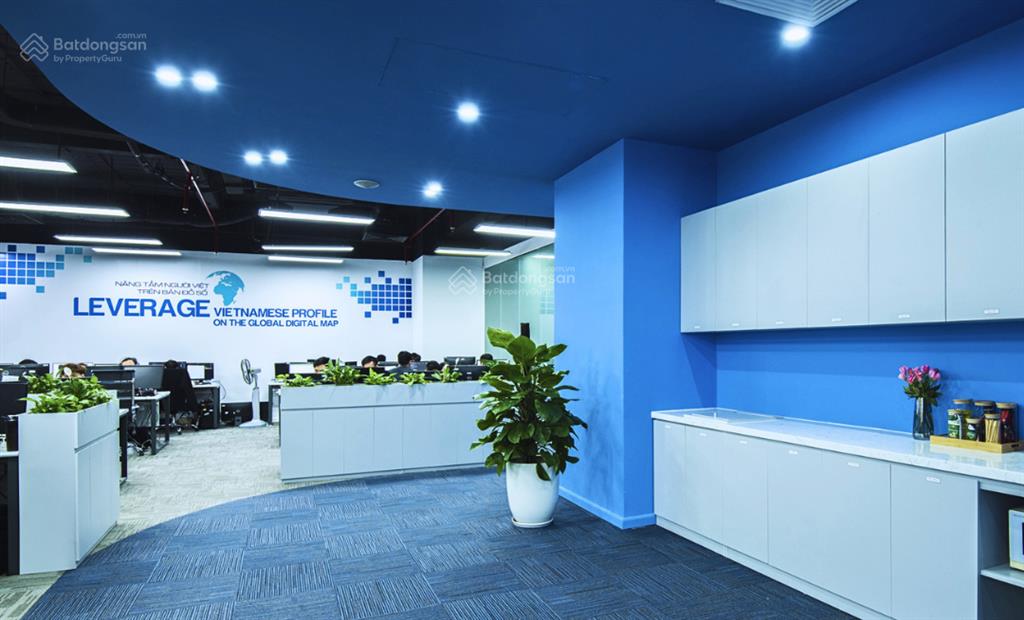 550m2 cắt nhỏ từ 100m2 giá 290k/m2/th, sẵn nội thất gold tower 275 nguyễn trãi
