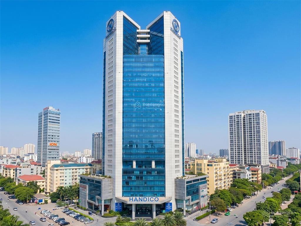550m² cắt nhỏ từ 100m² giá 300k/m2/th, sẵn nội thất handico tower phạm hùng