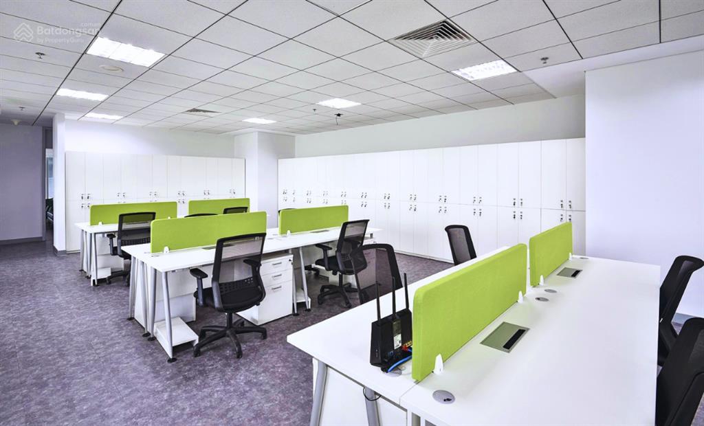 550m² cắt nhỏ từ 100m² giá 300k/m2/th, sẵn nội thất handico tower phạm hùng