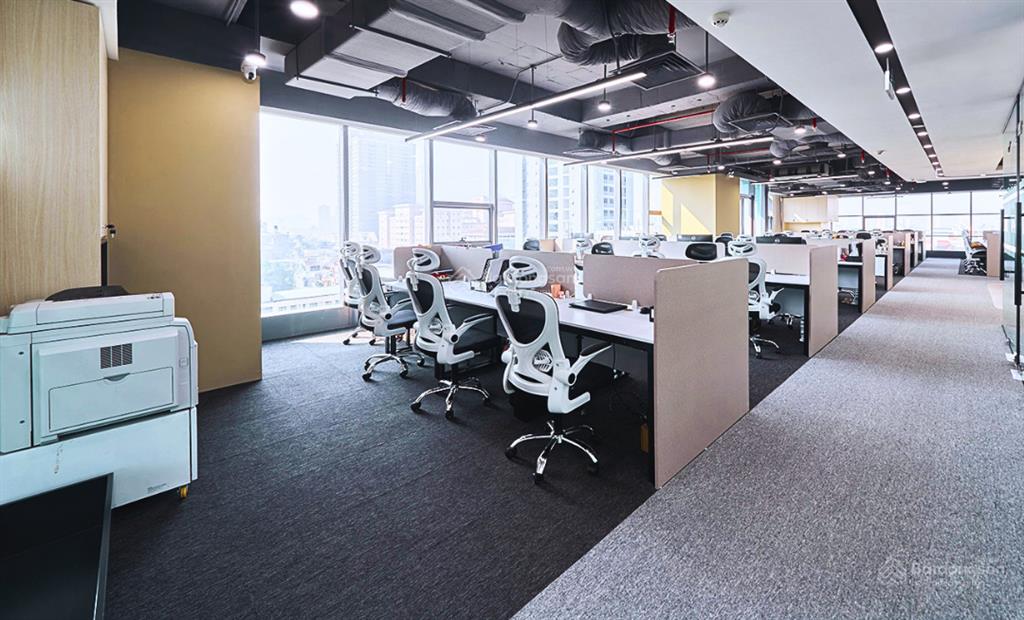 550m2 cắt nhỏ từ 100m2 giá 245k/m sẵn nội thất tại vinhomes d'capitale trần duy hưng