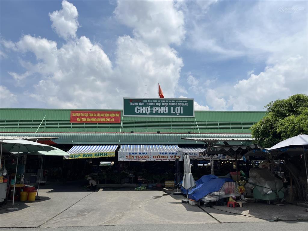 Bán nhà phố 2 tầng mặt tiền ngang 10m phường phú lợi, tp hcm gần đại học thủ dầu một, coop mart