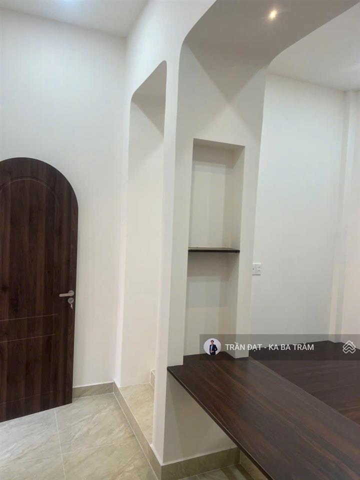 9,8 tỷ! siêu phẩm mặt tiền kinh doanh trần tấn ,3 tầng, 4 x 17m, vuông vức, ngay nguyễn thế truyện
