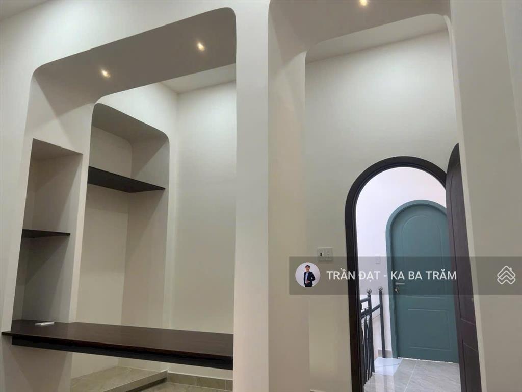 9,8 tỷ! siêu phẩm mặt tiền kinh doanh trần tấn ,3 tầng, 4 x 17m, vuông vức, ngay nguyễn thế truyện