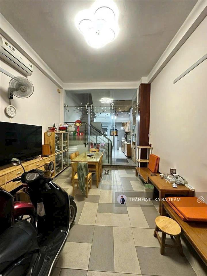 Chính chủ gửi bán gấp nhà 2 tầng hồ đắc di, tây thạnh, dt 4x25m,nở hậu 8m,có giá tốt đầu tư