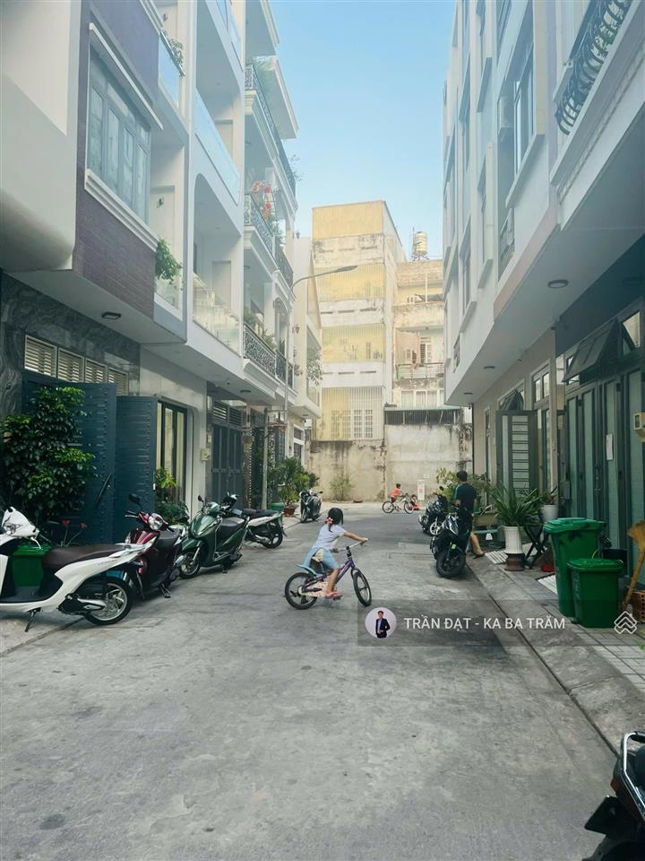 Chính chủ gửi bán gấp nhà 2 tầng hồ đắc di, tây thạnh, dt 4x25m,nở hậu 8m,có giá tốt đầu tư