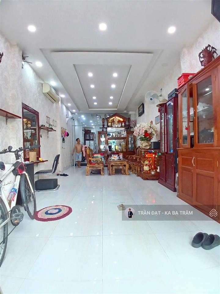 Chỉ 8 tỷ! siêu hiếm tân sơn nhì  ngay nguyễn cữu đàm, 3 tầng, 4x14m, vuông vức, tiện ở, cho thuê