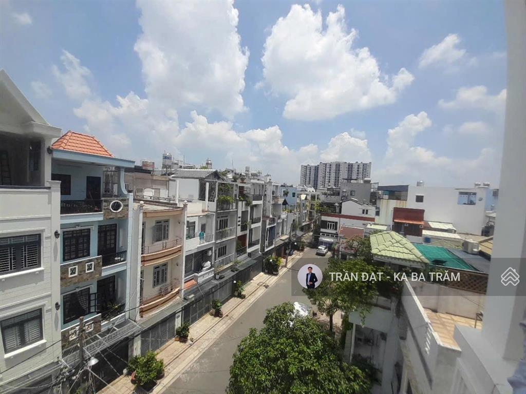 Khu vip ngay nguyễn cữu đàm  tân sơn nhì, 4 tầng,dt 4x14m, vuông vức, ngay công viên, chỉ 10,2 tỷ
