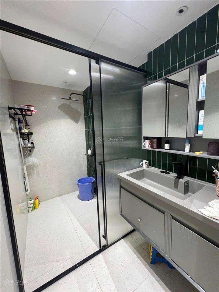 Nhà 4 tầng hẻm xe hơi khu vip tân sơn nhì full nội thất ngang 5m chỉ 5.9 tỷ