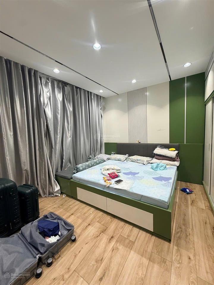 Nhà 4 tầng hẻm xe hơi khu vip tân sơn nhì full nội thất ngang 5m chỉ 5.9 tỷ