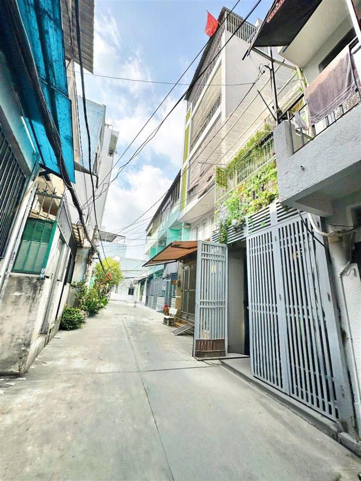 Nhà đẹp ngay tân sơn nhì  2 tầng  ngang 6m x8.5m  hiếm nhà bán  tiện ở , cho thuê  chỉ 4.65 tỷ