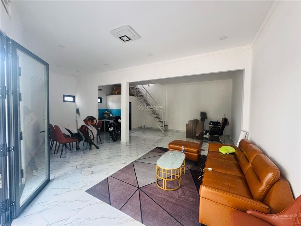 Siêu phẩm 3 mặt tiền kinh doanh  ngang 8.5m x 8m  2 tầng btct  tiện kinh doanh  7.9 tỷ