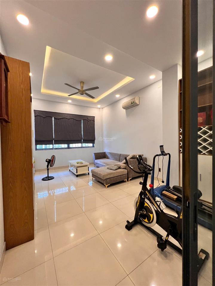 Hiếm bán chỉ 3.3 tỷ! 40m2  ngang 3m (nh4m) x 12  tân kỳ tân quý  hẻm thông  giá tốt