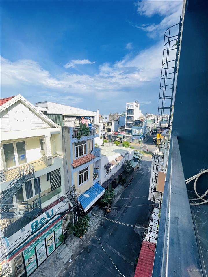 Giảm 1 tỷ! hẻm xe tải thông  ngay chợ tân hương  4 x 14m  56m2 vuông vức  4 tầng  chỉ 9.5 tỷ