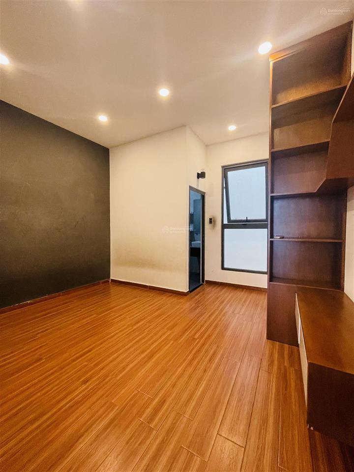 Giảm 1 tỷ! hẻm xe tải thông  ngay chợ tân hương  4 x 14m  56m2 vuông vức  4 tầng  chỉ 9.5 tỷ
