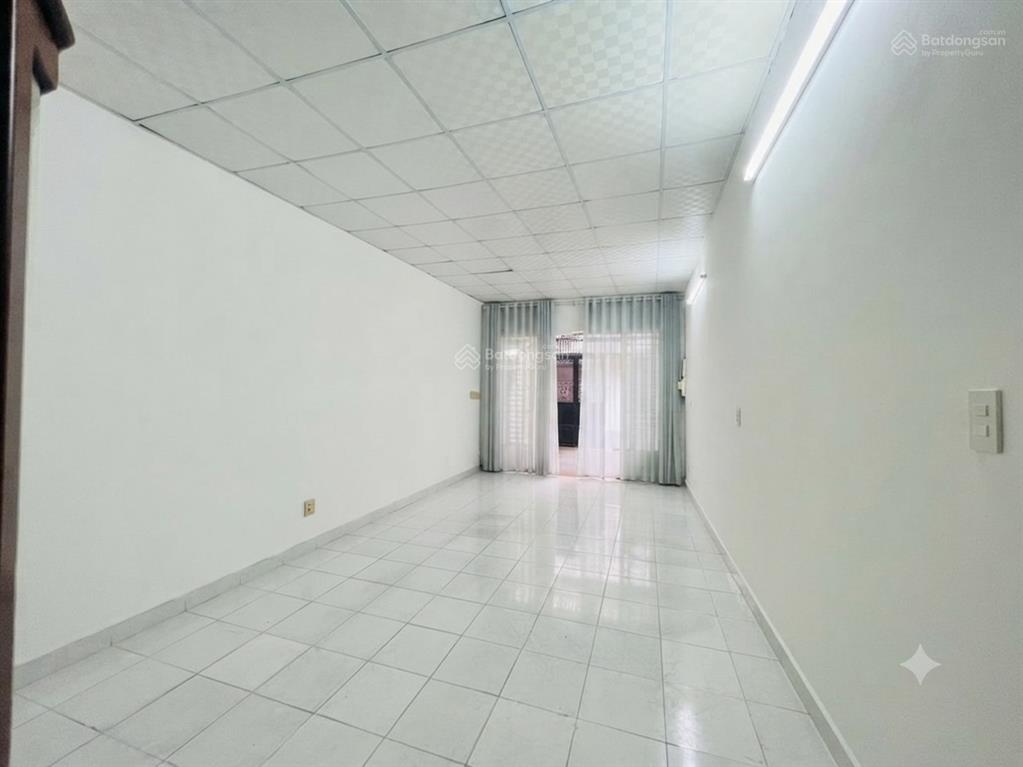 Hẻm nhựa ô tô sát mặt tiền gò dầu ngang khủng 5.5m x 14m tiện xây mới chỉ 7 tỷ