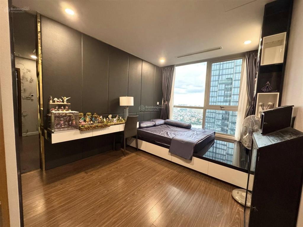 Bán căn 4pn the landmark 81, 150m2, view trực diện công viên, giá 35 tỷ, có sổ