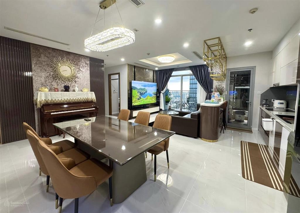 Bán căn 4pn the landmark 81, 150m2, view trực diện công viên, giá 35 tỷ, có sổ