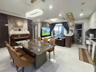 Bán căn 4pn the landmark 81, 150m2, view trực diện công viên, giá 35 tỷ, có sổ