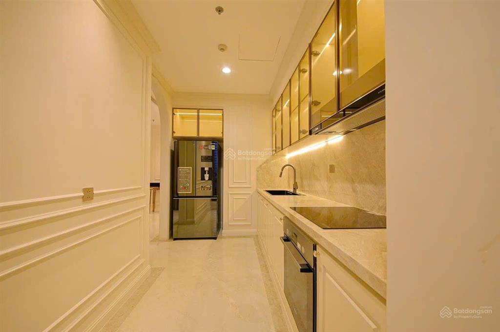 Cho thuê căn 4pn rộng 160m2, view trực diện công viên, giá chỉ 50 triệu, vinhomes central park