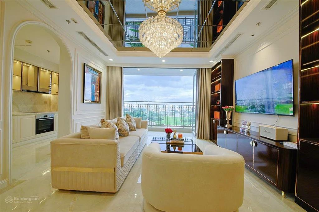 Cho thuê căn 4pn rộng 160m2, view trực diện công viên, giá chỉ 50 triệu, vinhomes central park