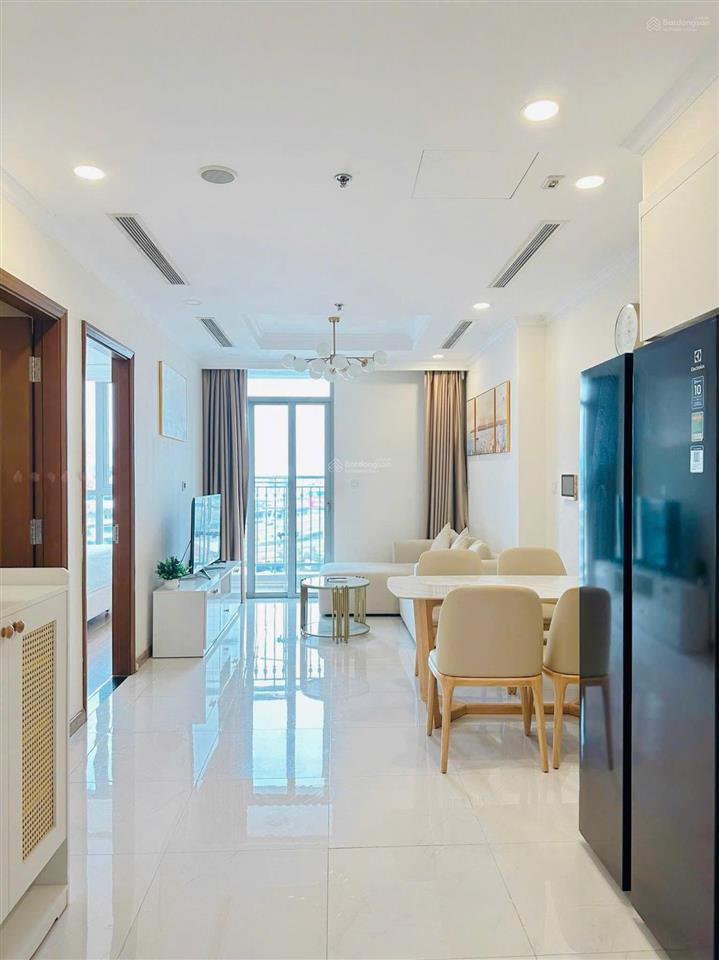 Giá hời cho căn 1pn, diện tích 55m2, giá 6.5 tỷ, có sổ tại vinhomes central park