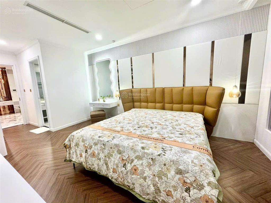 Độc quyền bán căn 3pn, 12 tỷ, 125m2, có sổ, tại vinhomes central park