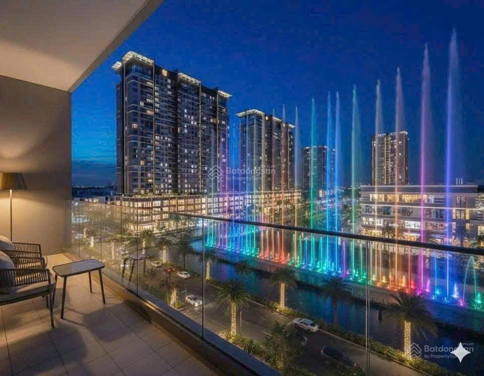 Cần bán gấp căn hộ 2pn 2wc, giá từ 7.7 tỷ, 80m2, sở hữu lâu dài, tại masteri cosmo central